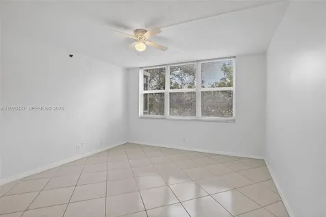 3300 W Rolling Hills Circle Davie FL 33328