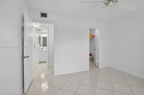 3300 W Rolling Hills Circle Davie FL 33328