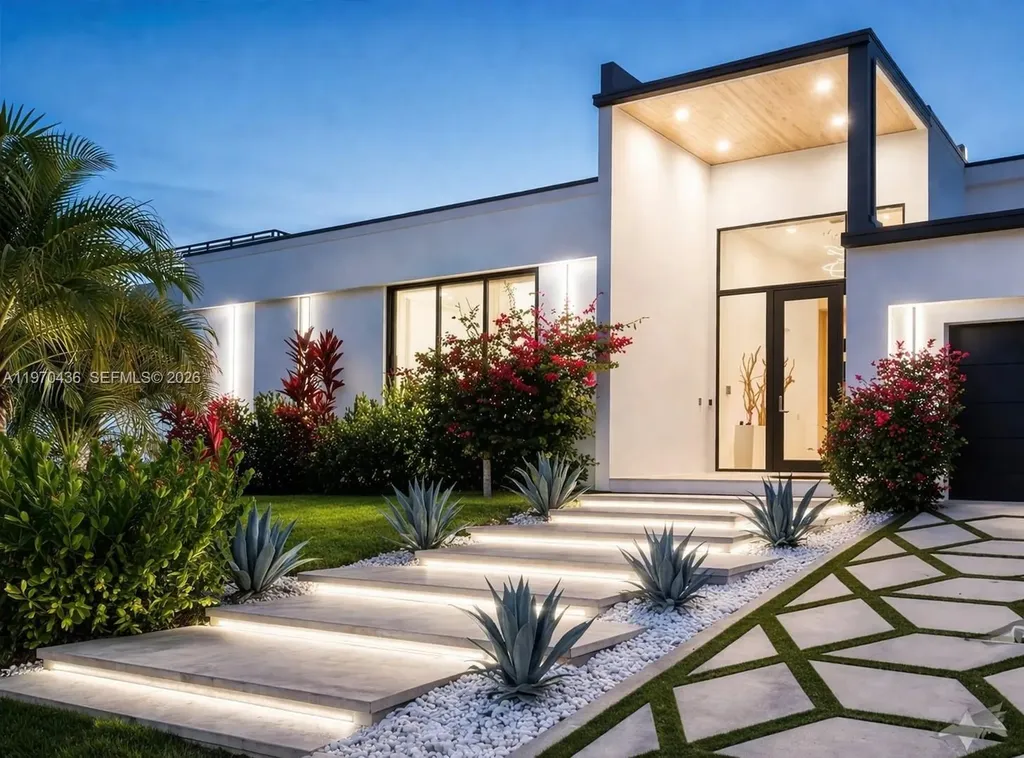 2225 NE 19th Street Fort Lauderdale FL 33305