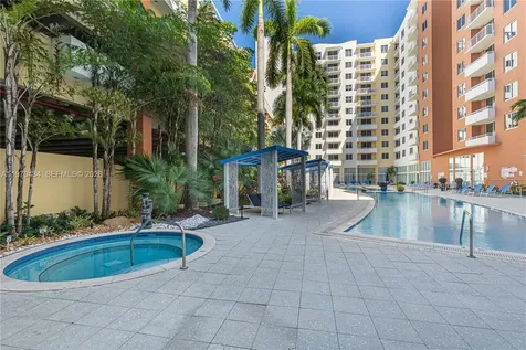 2775 NE 187th Street Aventura FL 33180