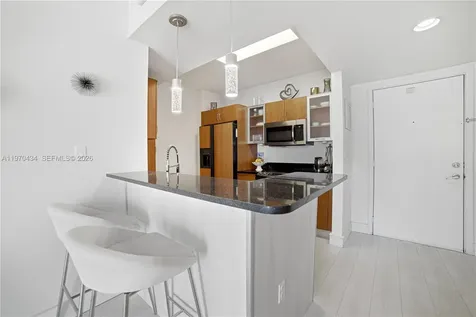 2775 NE 187th Street Aventura FL 33180