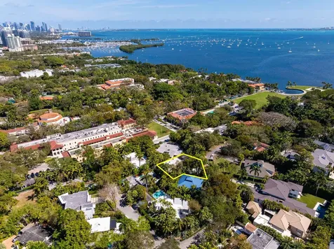 3441 Poinciana Avenue Coconut Grove FL 33133
