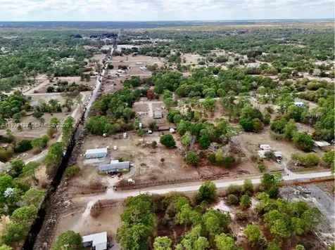 220 N Palomino Street Clewiston FL 33440