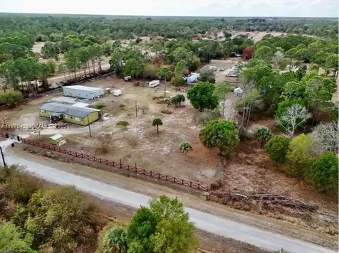 220 N Palomino Street Clewiston FL 33440