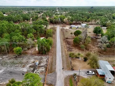 220 N Palomino Street Clewiston FL 33440