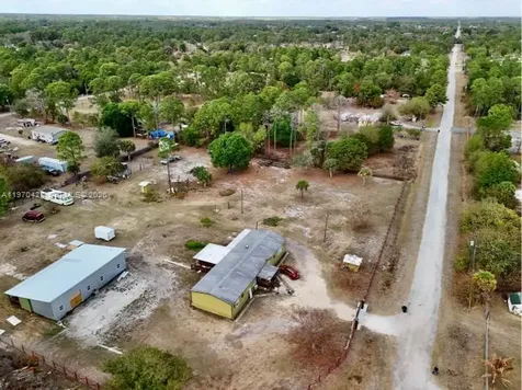 220 N Palomino Street Clewiston FL 33440