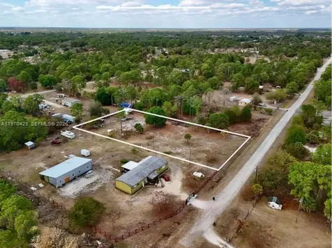 220 N Palomino Street Clewiston FL 33440