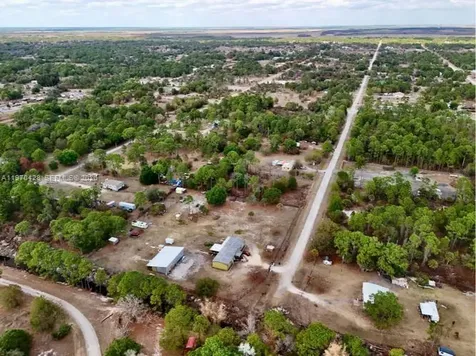 220 N Palomino Street Clewiston FL 33440