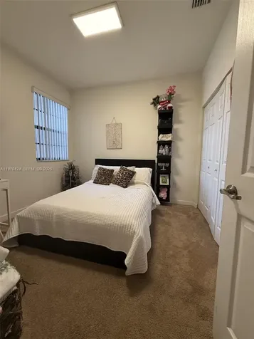 9386 W 33rd Lane Hialeah FL 33018