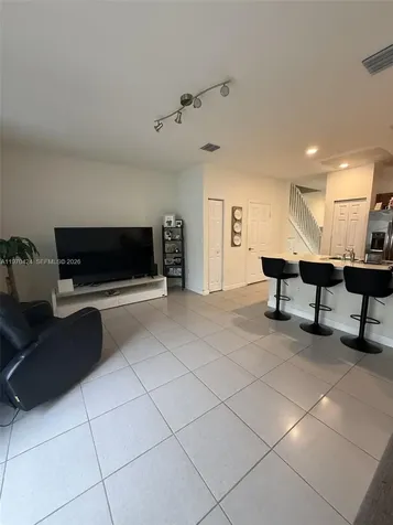 9386 W 33rd Lane Hialeah FL 33018