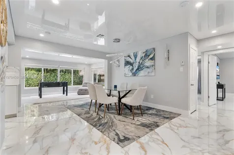 4440 NE 17th Avenue Oakland Park FL 33334