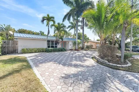 4440 NE 17th Avenue Oakland Park FL 33334