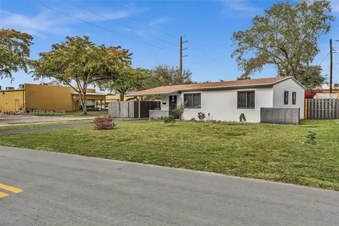 6781 Franklin Street Hollywood FL 33024