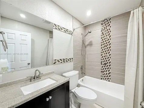 4241 NW 74th Avenue Lauderhill FL 33319