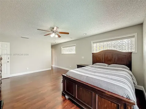 4241 NW 74th Avenue Lauderhill FL 33319