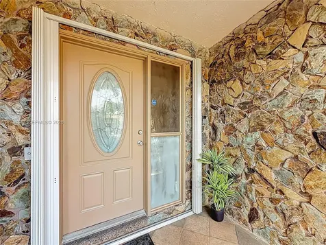 4241 NW 74th Avenue Lauderhill FL 33319