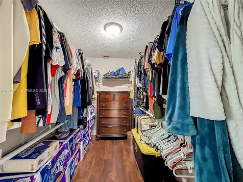 4241 NW 74th Avenue Lauderhill FL 33319