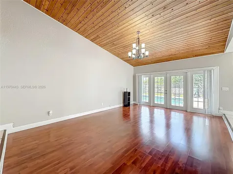 4241 NW 74th Avenue Lauderhill FL 33319