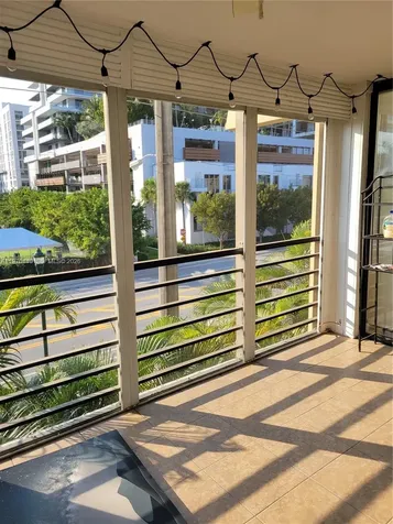 20381 NE 30th Avenue Aventura FL 33180