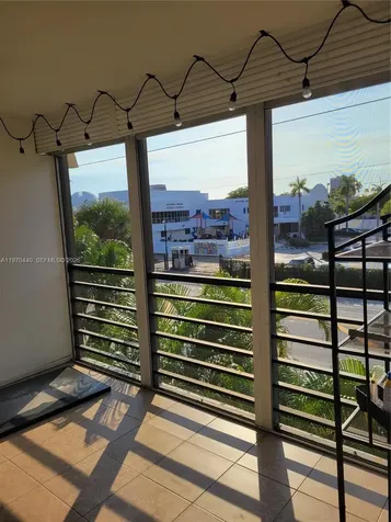 20381 NE 30th Avenue Aventura FL 33180
