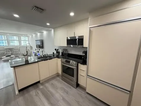 10275 Collins Avenue Surfside FL 33154