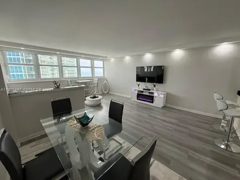 10275 Collins Avenue Surfside FL 33154