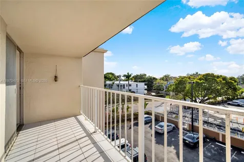 7747 SW 86th Street Miami FL 33143
