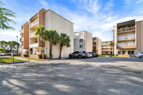 7747 SW 86th Street Miami FL 33143