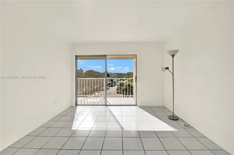7747 SW 86th Street Miami FL 33143