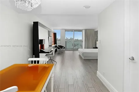 1100 West Avenue Miami Beach FL 33139