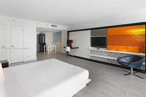 1100 West Avenue Miami Beach FL 33139