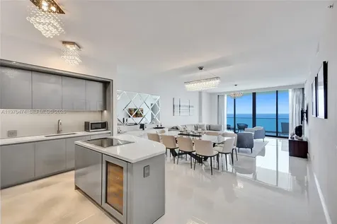 18975 Collins Avenue Sunny Isles Beach FL 33160