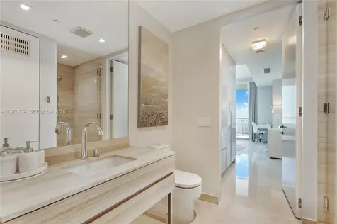 18975 Collins Avenue Sunny Isles Beach FL 33160