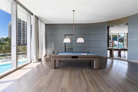 18975 Collins Avenue Sunny Isles Beach FL 33160