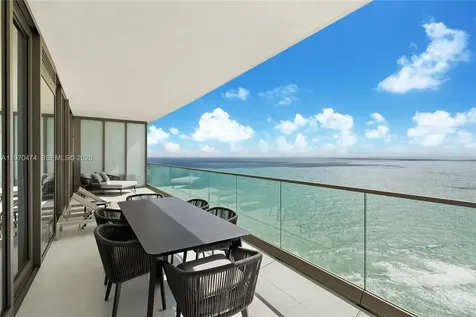 18975 Collins Avenue Sunny Isles Beach FL 33160