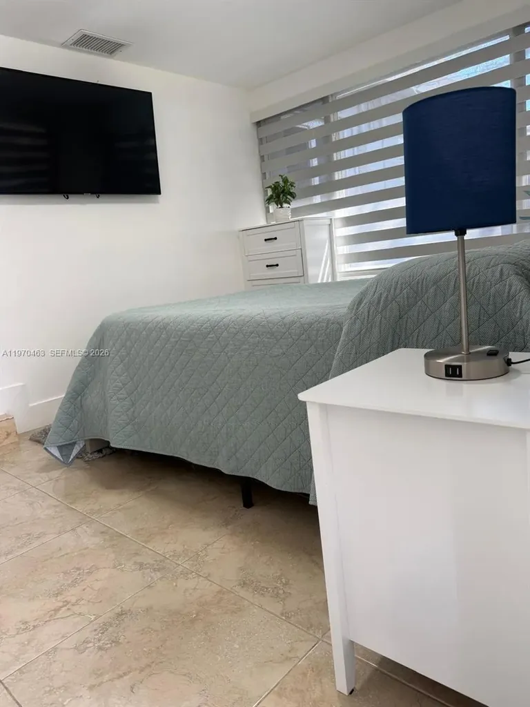 1221 NW 7th Avenue Fort Lauderdale FL 33311