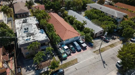 1330 NW 5th Street Miami FL 33125