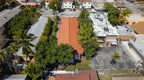 1330 NW 5th Street Miami FL 33125