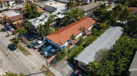 1330 NW 5th Street Miami FL 33125