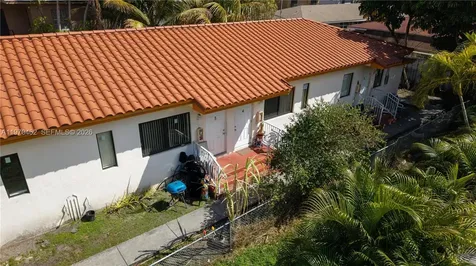 1330 NW 5th Street Miami FL 33125