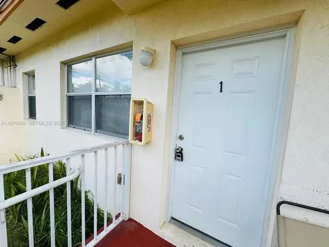 1330 NW 5th Street Miami FL 33125