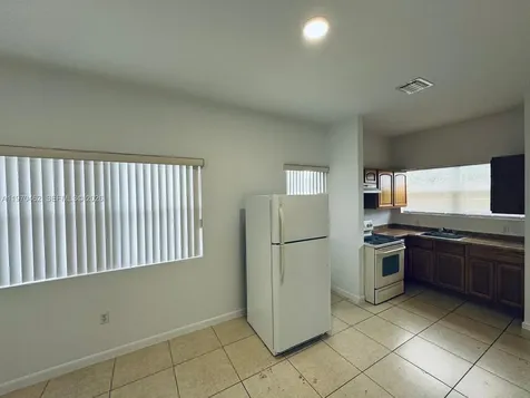 1330 NW 5th Street Miami FL 33125