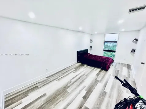 13499 Biscayne Boulevard North Miami FL 33181