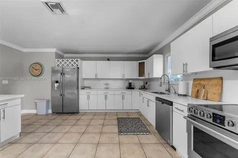 20076 SW 190th Street Miami FL 33187