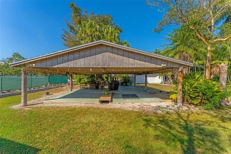 20076 SW 190th Street Miami FL 33187
