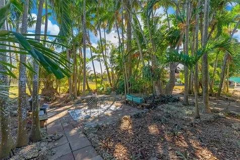 20076 SW 190th Street Miami FL 33187