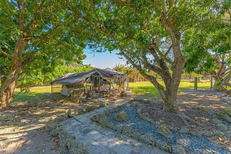 20076 SW 190th Street Miami FL 33187