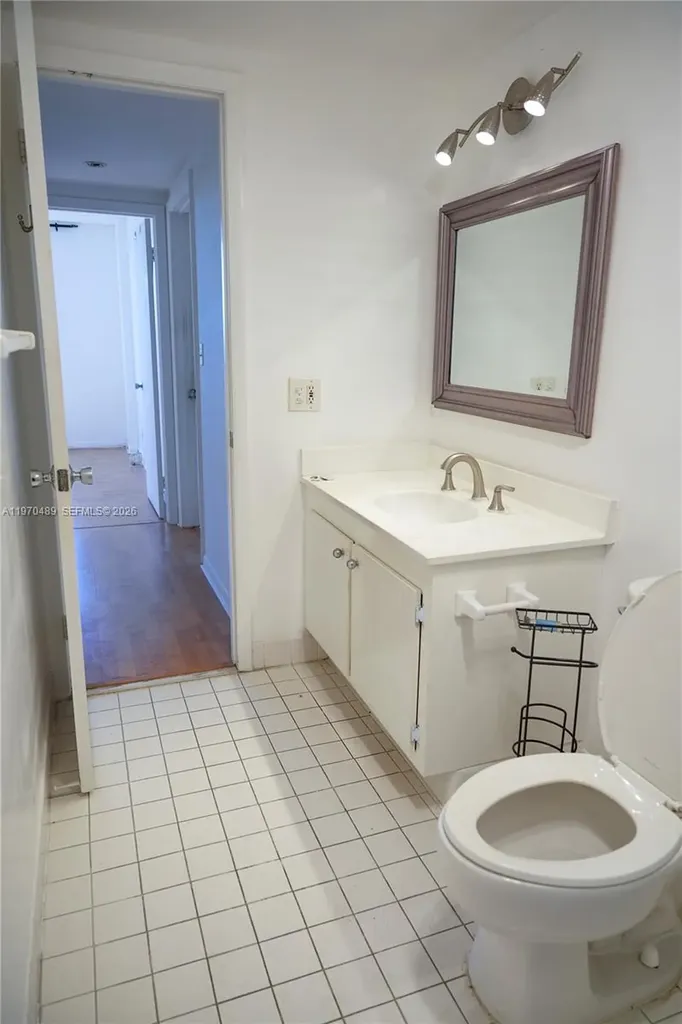 901 Hillcrest Drive Hollywood FL 33021