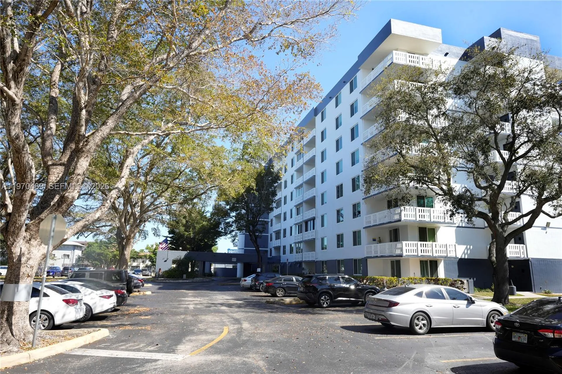 901 Hillcrest Drive Hollywood FL 33021