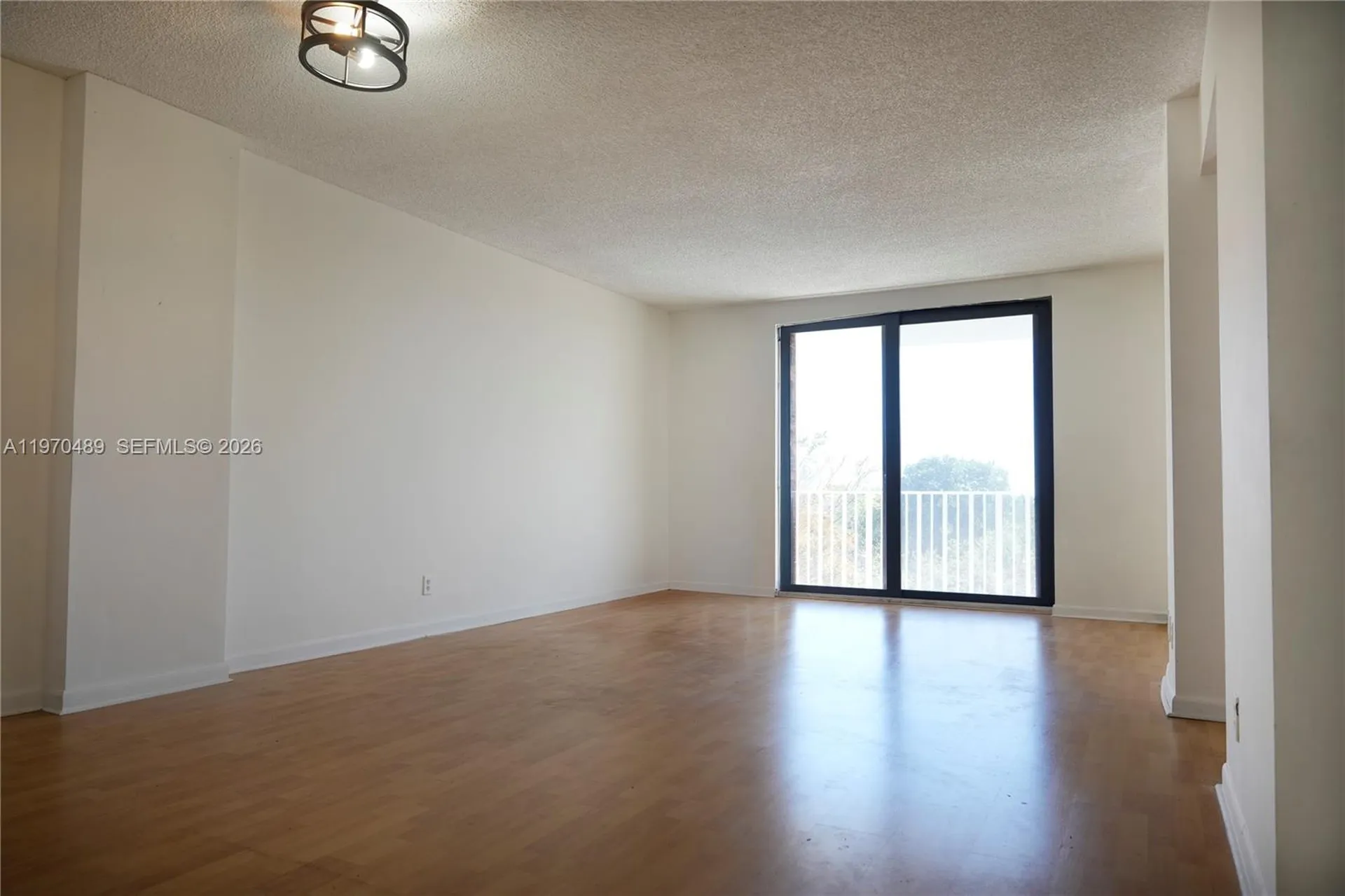 901 Hillcrest Drive Hollywood FL 33021